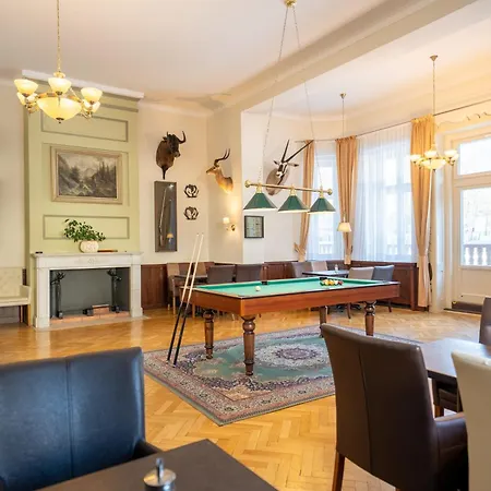 杰森斯基住宿加早餐旅馆 招待所 3*