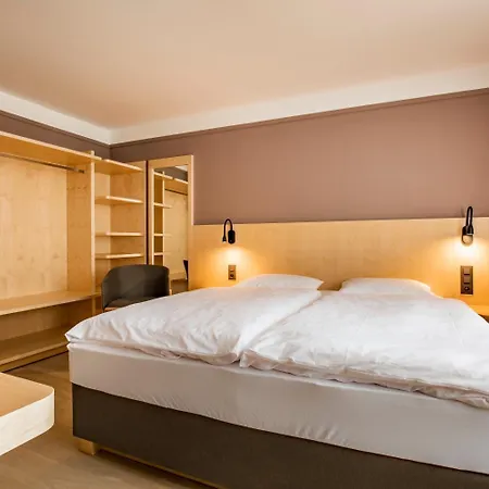 杰森斯基住宿加早餐旅馆 3*