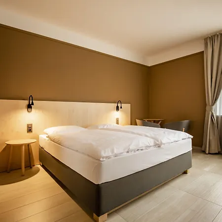 Jesensky Tatrzańska Łomnica